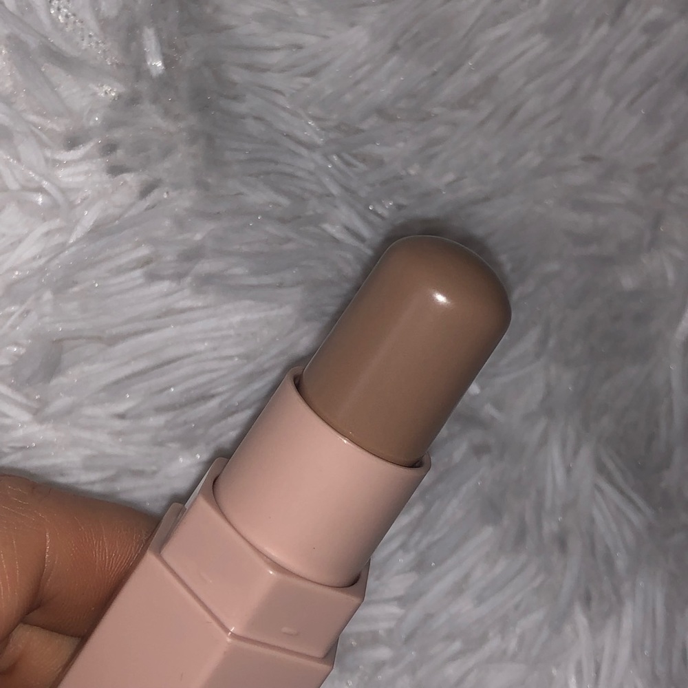 New Fenty Beauty Match Stix Matte Skinstick